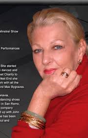 Lindy Russell's Instagram, Twitter & Facebook