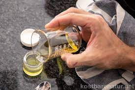 Creme heideschäfer arnika salbe 100 ml. Arnika Salbe Selber Machen Gegen Muskel Und Gelenkschmerzen Kostbare Natur