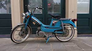 Réservoir avec bouchon chromé mobylette jawa moped. Vintage Moped Of The Day Motobecane Mobylette 50v