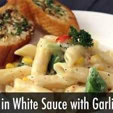 Pasta In White Sauce With Garlic Bread Majha Kitchen Sanjeev Kapoor Khazana Easy Pasta Recipes Pasta Recipes Indian White Sauce Pasta