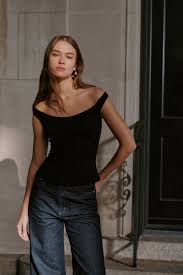 Best Seller Minimalist Clothes for Women