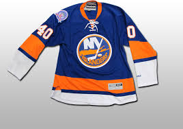 New york islanders there are 685 products. Signiertes Ny Islander Trikot Von Eishockeystar Michael Grabner