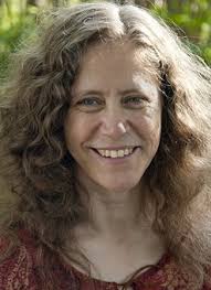 Laura Lundquist's Instagram, Twitter & Facebook