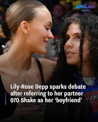 Even people within the lesbian community are divided 😮