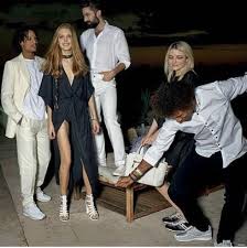 The stunning brunette was with french dancer laurent bourgeois. Laurent Bourgeois Dating