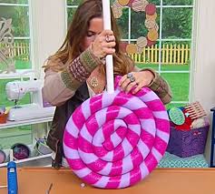 How to make giant lollipops. Try Diy Pool Noodle Lollipops For The Holidays Diy Ways
