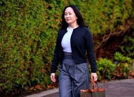 孟晚舟現任丈夫名為劉曉棕，是香港晴福投資管理公司董事長，兩人曾投資設立德普教育集團，而她的前夫身份則不明。 兩人現和10歲的女兒同住，而她也曾與前夫育有3名分別為14歲、16歲和20歲的兒子 14 ，其中次子在 波士頓 留學 15 。 å­Ÿæ™šèˆŸå…©æ¬¡å©šå§»å››åå­å¥³å‰å¤«æ˜¯èª° åŠ æ‹¿å¤§1600è¬è±ªå®…ç…§ç‰‡æ›å…‰ å£¹è®€