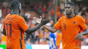 1 retweet 11 likes 2. Sgujcb Pylnvwm