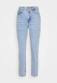 Her great stature comes from the combination of characteristics that she possesses. Gina Tricot Petite Dagny Mom Jeans Slim Fit Light Blue Hellblau Zalando De