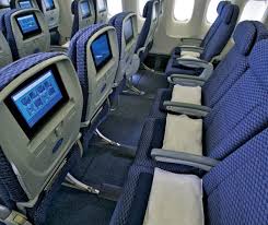 United Economy Plus Upgrade Tips Travelsort Airline Economy United Airlines The Unit