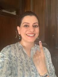 Nidhi Razdan On Twitter Done