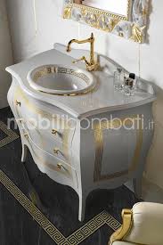 L'arredamento stile inglese è tornato di grande tendenza perché rieditato in differenti versioni. Mobile Bagno Barocco Color Bianco Mobilibombati It