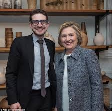 Maybe you would like to learn more about one of these? Soros Fia Es Baratja Is Budapestre Erkezik Segiteni Az Ellenzeket