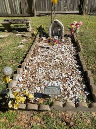 Sylvia Ann Sambrano Bustamante (1953-1988)