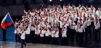 Července 2021 10:32 japonský císař naruhito se zúčastní pátečního oficiálního zahájení olympijských her v tokiu. Tyden Cz Cesti Olympionici Uctili Rasku Pri Zahajeni Predvedli Telemark
