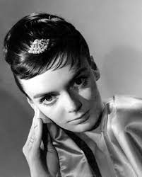 Barbara Steele - Free pics, galleries & more at Babepedia