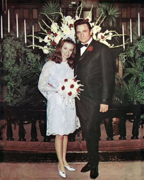 Kentucky Town Prepares to Celebrate Surprise Wedding of Johnny and June Carter Cash
