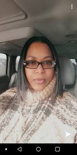 Nyakim Gatwech, South Sudanese model with the darkest skin in the world..!!  Amazing beauty..!! #AfricaDay2020