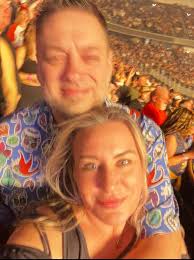 Who think they can cover this up? DM I have the picture I want. @highlight