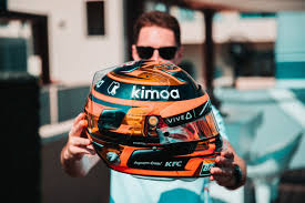 26 march 1992 (28 jaar) nationality: Stoffel Vandoorne On Twitter Shine Bright You Guys Liking My Pimped Helmet For The Abu Dhabi Gp Thanks Bellracingeu And Kvdesign Helmet Https T Co 8u7be19rcu
