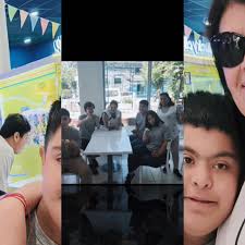 Estudiantes de EEM A, B y C conocieron el shopping PASO DEL PARANÁ, luego  degustaron un rico...