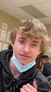 Stephen Stringfield's Instagram, Twitter & Facebook