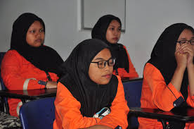 Kolej vokasional seri iskandar yang dulunya dikenali sebagai sekolah menengah vokasional seri iskandar (smvsi) terletak 37 km dari bandaraya ipoh dan 47 km dari lumut. Perpustakaan Laman Hikmah On Twitter 18 Sept 2019 Rabu 9 00 Pagi Lawatan Dari Kolej Vokasional Datuk Seri Mohd Zin Alor Gajah Melaka Seramai 9 Pelajar Dan 2 Guru Telah Mengikuti