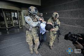Спецназ украины сбу а (альфа). Sbu Sbu Security Service Of Ukraine Alpha Group Securing The Hostage Taker After 12 Hour Standoff Aug 2020 1280x853 Policeporn