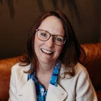 Laura Krol's Instagram, Twitter & Facebook