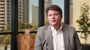 The importance of building a strong relationship with your Advisor