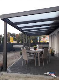 Ein Alu Terrassendach Der Marke Rexopremium 8m X 3m In Anthrazit Mit Transparenten Rexoclear 16mm Pc Stegplat Terrassen Dach Terrassendach Terrassenuberdachung