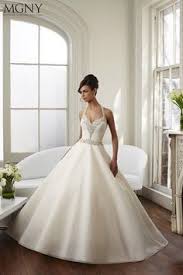 Cerca i negozi di abiti da sposa giarre, le scarpe, gli accessori, i se siete alla ricerca di un abito da sposa che sia una. Sabrina Argenio Sabrinaargenio Profilo Pinterest
