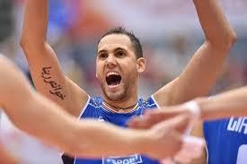 In the final corner, he already took the head, did not release it, resisted the opponent's attacks and won with 1:43.50. Osmany Juantorena Photostream World Cup Mens Volleyball Japan