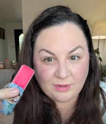 👋Say goodbye to digging through countless pans and compacts in your  purse—the YOUNIQUE TOUCH pocket palette comes with everything you need to  get that makeup done