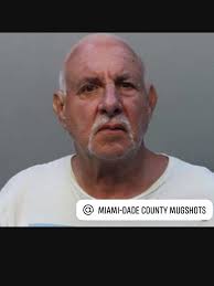 For much of his life, death seemed to follow Steve Mandell.⁠ ⁠ In his early  days, Mandell was, of all things, a Chicago vice cop. After being kicked  off the force