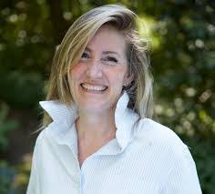 Susanna Carson's Instagram, Twitter & Facebook