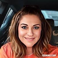 Jennifer Clapper's Instagram, Twitter & Facebook