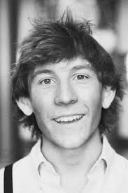 24 august 1977, lakewood, new jersey, usa. Streaming Raiplay Netflix Film Serie Tv Navigate To Home Guida Tv Stasera In Tv Su Sky Streaming Raiplay Netflix Film Serie Tv Malcolm Serie Tv Tv Show Film Stato Ended Malcolm 2000 La Vita Di Malcolm Ragazzino Prodigio Con Una