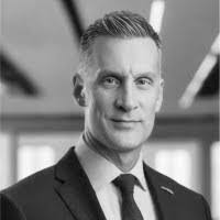 Glen Huff's Instagram, Twitter & Facebook