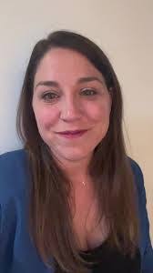 Crystal Hilliard's Instagram, Twitter & Facebook