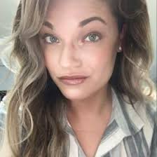 Amanda Moe (MrsMoe1214)