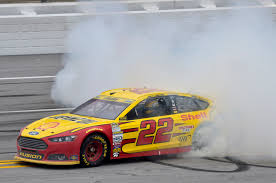 The sprint cup series season continues with the bojangles' southern 500 on september 6 at darlington and the federated auto parts 400 on september 12 at richmond kyle busch trails at 20/1 on the nascar futures. Joey Logano Completes Nascar Contender Round Chase Sweep With Third Straight Victory Canada Francais Ford Media Center