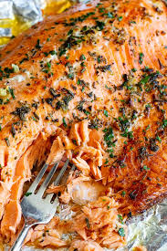 Salmon should reach a minimum internal temperature of 145°f for doneness. This Baked Salmon In Foil With Garlic Rosemary And Thyme Is Easy And Out Of This World Delicious An Si Baked Salmon Salmon Fillet Recipes Baked Salmon Filets