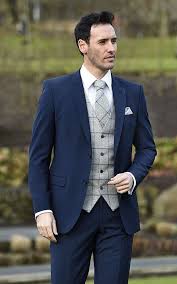 Pin By Jaron Kir On Anzug Hochzeit Gast In 2020 Navy Suit Wedding Tweed Wedding Suits Blue Suit Grey Waistcoat
