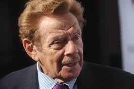 Comedian Jerry Stiller, Who Played Hotheaded Dad On 'Seinfeld,' Dies At 92 
