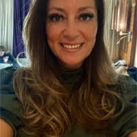 6 "Stephanie Dry" profiles