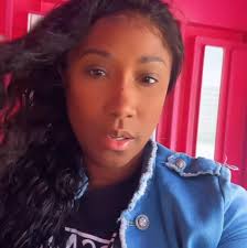 Wow 😢 #blueface finally apologized to his mother #karlissa and says he  only wants her and his kids to pick him up upon his release 👇🏾👇🏾👇🏾