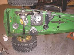 Briggs & stratton and tecumseh were the most common brands, although there were others such as lauson, clinton, and others. Turning Lawnmowers Into Yard Karts Articles Grassroots Motorsports
