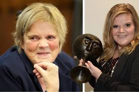 Margriet hermans werd geboren op 17 maart 1954 als vierde in een huisgezin van 6 kinderen. Celien En Margriet Hermans Nemen Duet Op Gazet Van Antwerpen Mobile