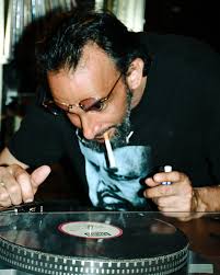 ✱ TONIGHT-> Astro-Travellin W/ Walter & Turtle ! ✱ A listening journey from  Jazz to Hip Hop and back with the OG's Turle and Walter @turtlehaze1  29.0624